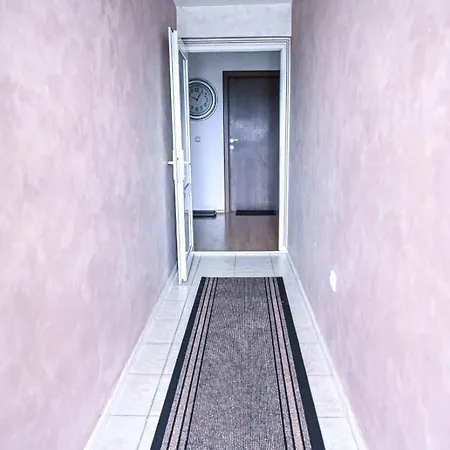 Leburic 게스트하우스 *