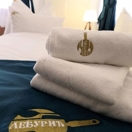Leburic Guest house *