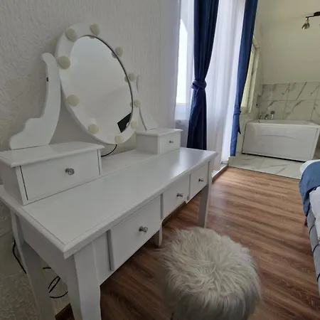 게스트하우스 Leburic *