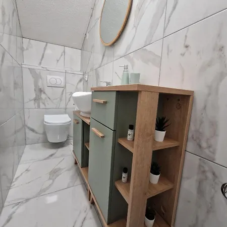 게스트하우스 Leburic *