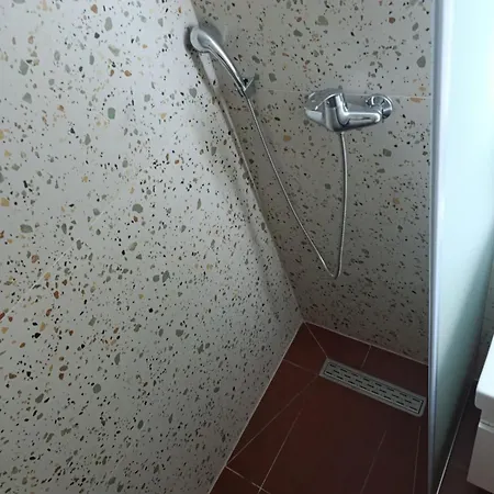 게스트하우스 Leburic *