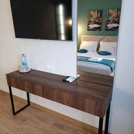 Leburic 게스트하우스 *